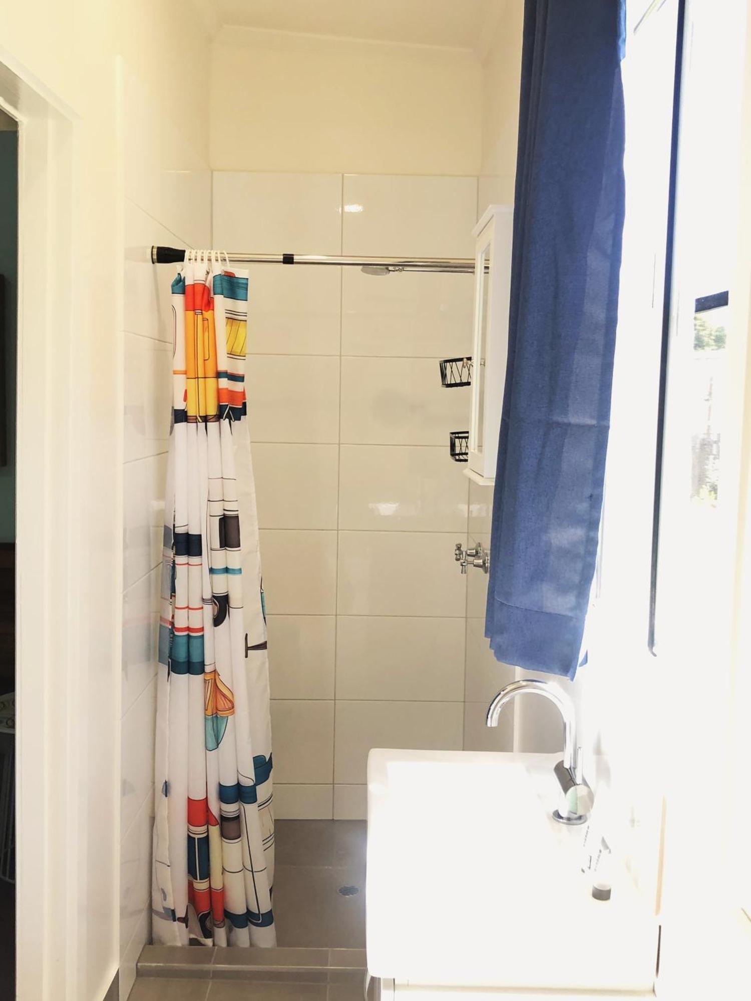Acacia Motel Чинчила Екстериор снимка